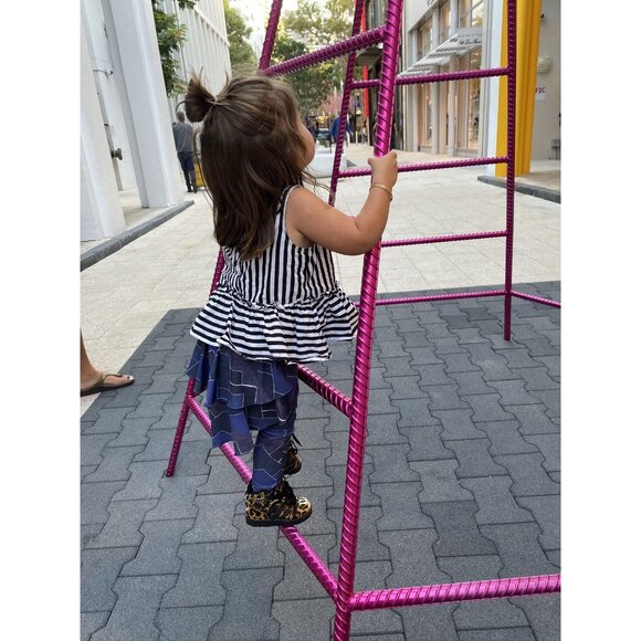 Wolf and Rita Mountains Blue Ruffle Leggings NEW - Picture 2 of 6